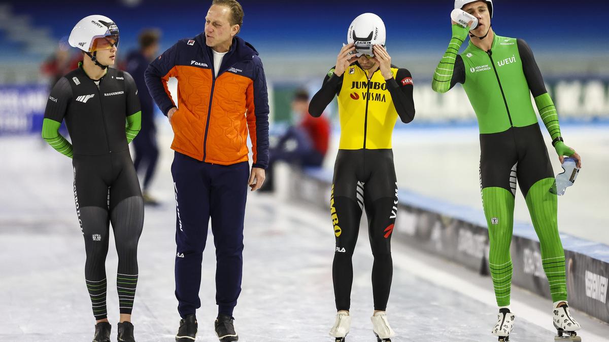 Nederland Met Hoolwerf Uit Eemdijk Naar Brons Op Ploegenachtervolging ...